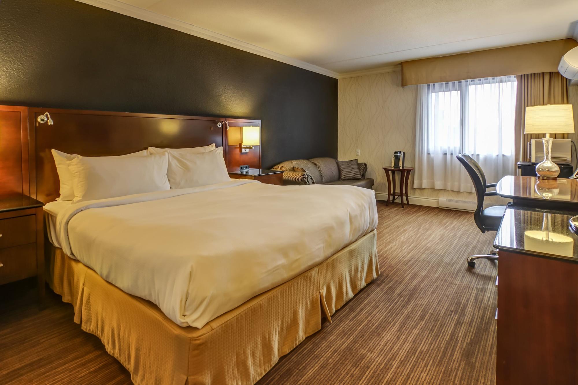 La Sagueneenne - Hotel Et Centre De Congres Chicoutimi Екстериор снимка