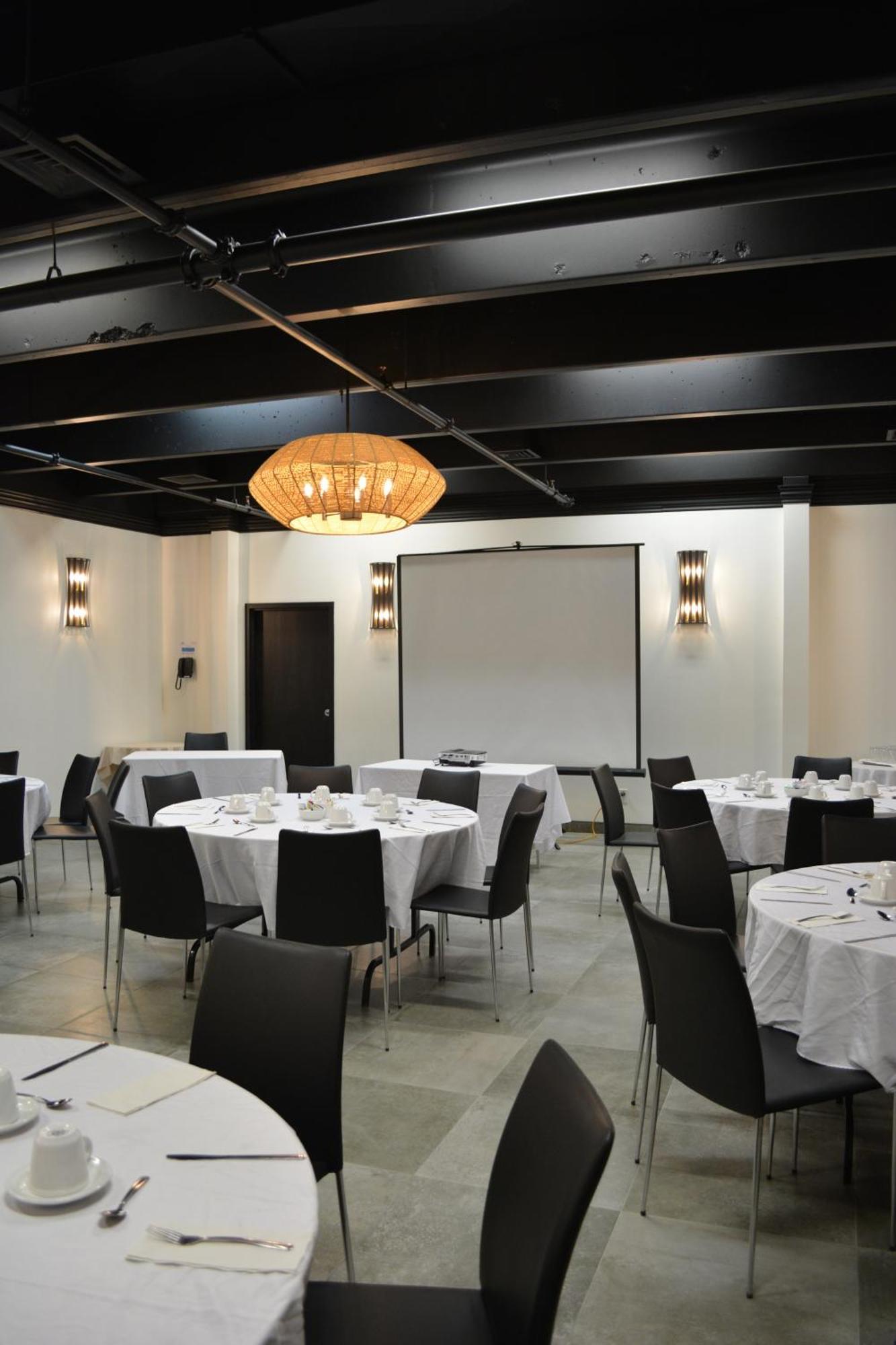 La Sagueneenne - Hotel Et Centre De Congres Chicoutimi Екстериор снимка